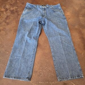 RedHead Bass Pro Shops Relaxed Fit Medium Wash Jeans Men’s 40x30